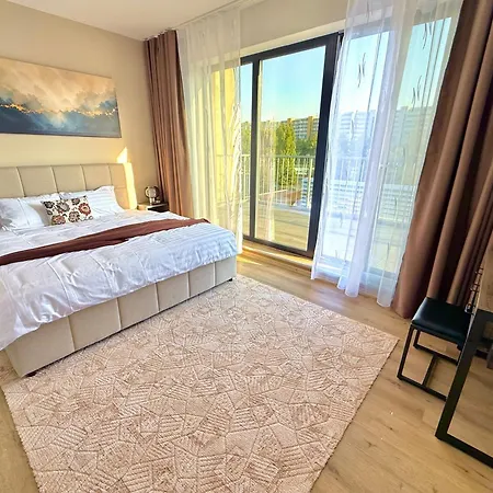 Klement - 150m Skoda Muzeum - 2 Bedroom Appartement Mladá Boleslav